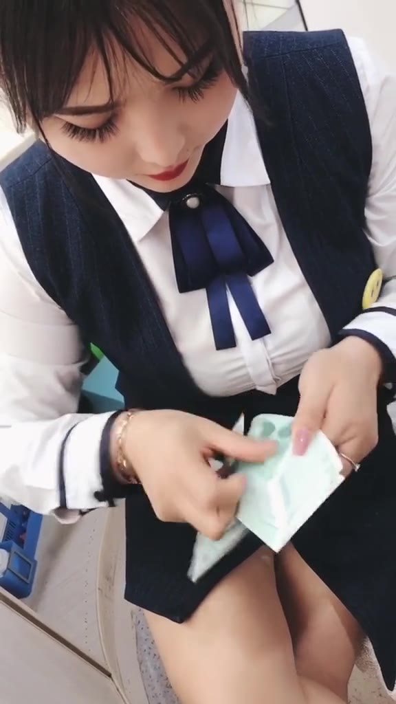 #正装#不会数花手的前台不是一个好销售～