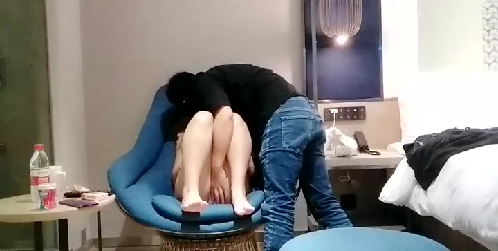 【9总全国探花】约了个白衣甜美妹子口交舔弄上位骑坐近距离特写大力猛操呻吟娇喘,