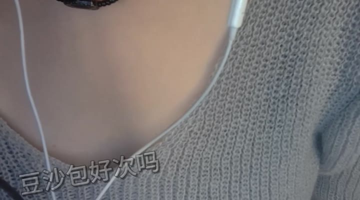 #豆沙包好次吗 #asmr 温柔少女的轻语哄睡  （指甲做的不错❤️）