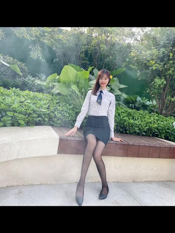 #正装#二十出头的我，来到南宁打拼，希望能靠自己