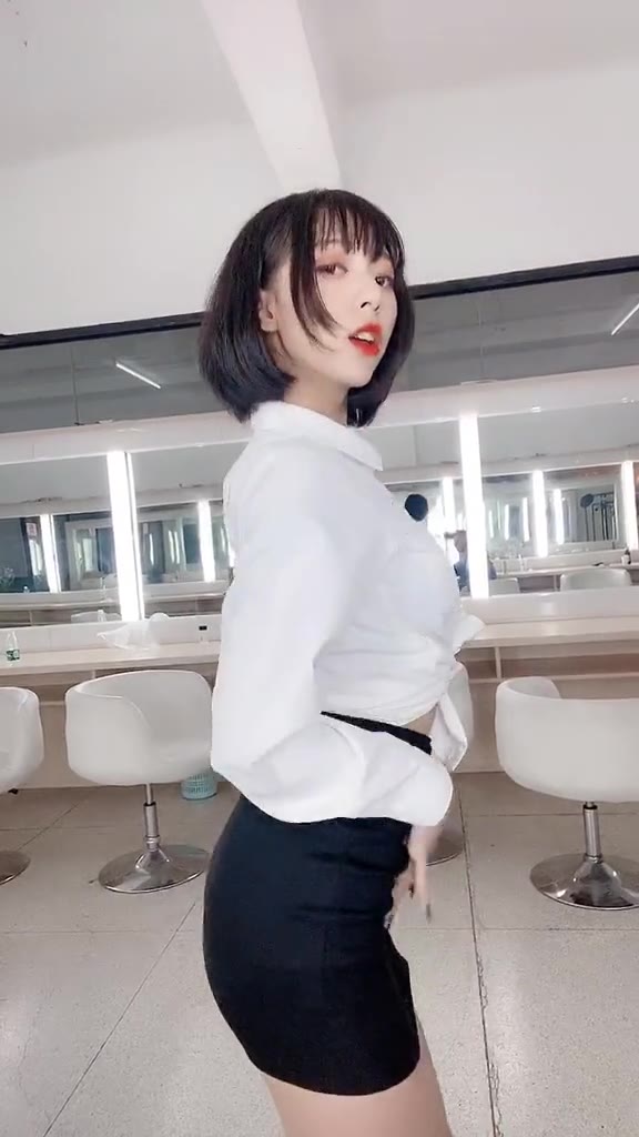 #正装#别馋绿裙子了  这是下个投稿的预告哦
