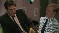 EastEnders (1987) E0288.mp4