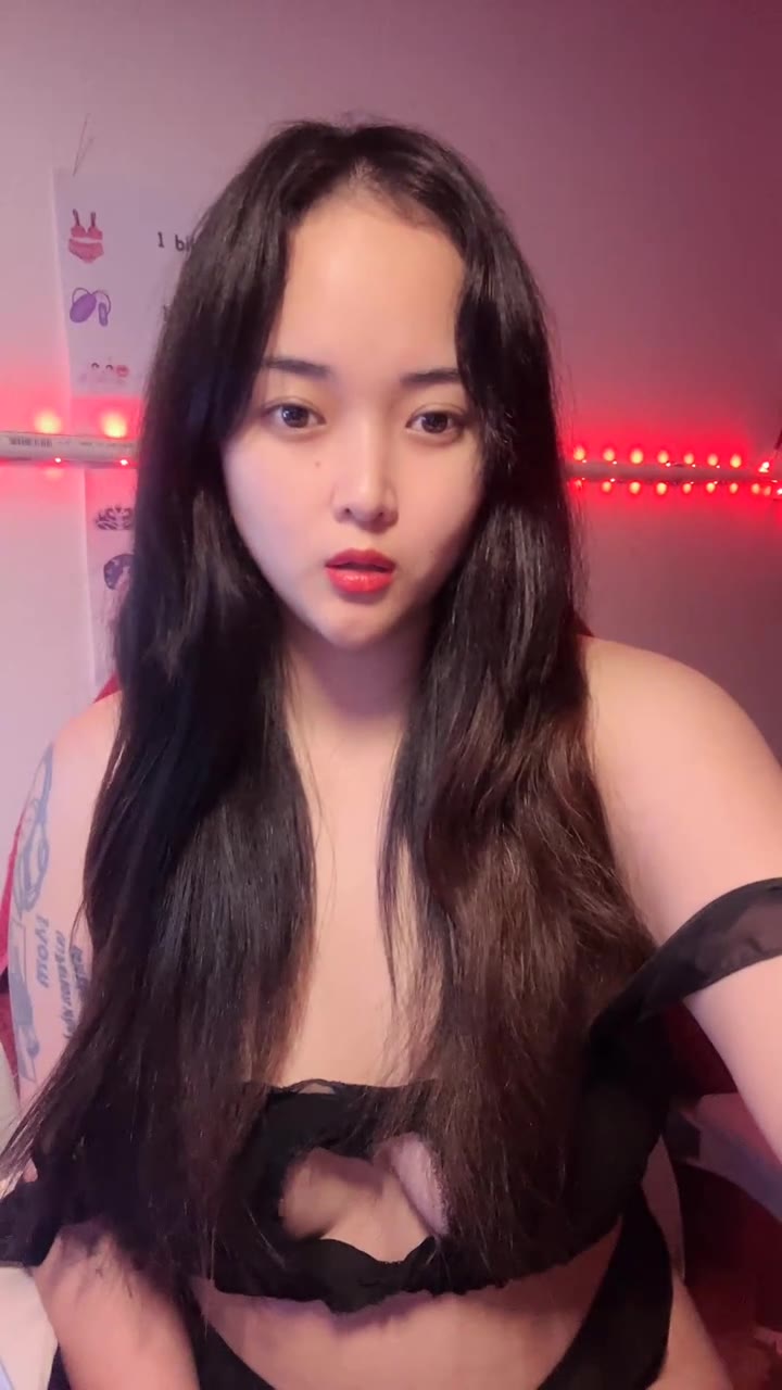 2025-09-25-232423 LUX ID 1866407573864787970 Hot51 telegram bot @DSrecordbot - duniastreaming(dot)vip