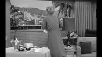 I Love Lucy S05E02 - Lucy and John Wayne.mp4