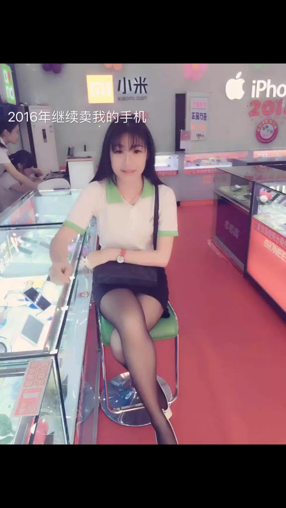 #正装#做了8年的手机销售给客户讲解了一个小时后