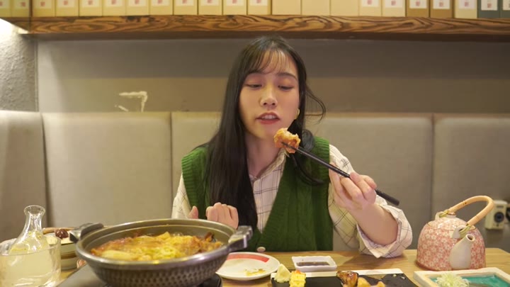 黑丝 粉色情人 chanel 舔耳 蛇蛇snaky 中出