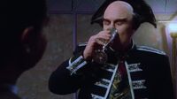 Babylon 5 S03E01 - Matters of Honor.mp4