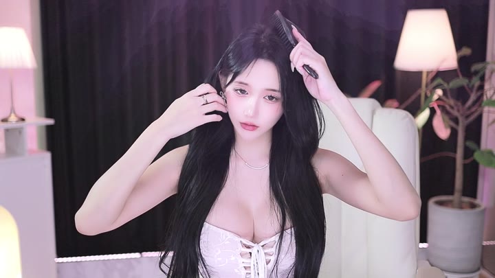#znvely00 znvely00_20251019_2240.mp4 @kbjba