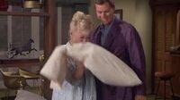I Dream of Jeannie S03E09 - Meet My Master's Mother.mp4