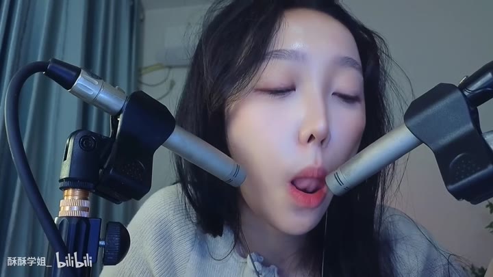 #ASMR    #酥酥学姐    那里被姐姐弹麻了