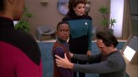 Star Trek TNG S07E02 - Liaisons.mp4