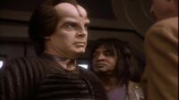 Star Trek DS9 S01E12 - Vortex.mp4