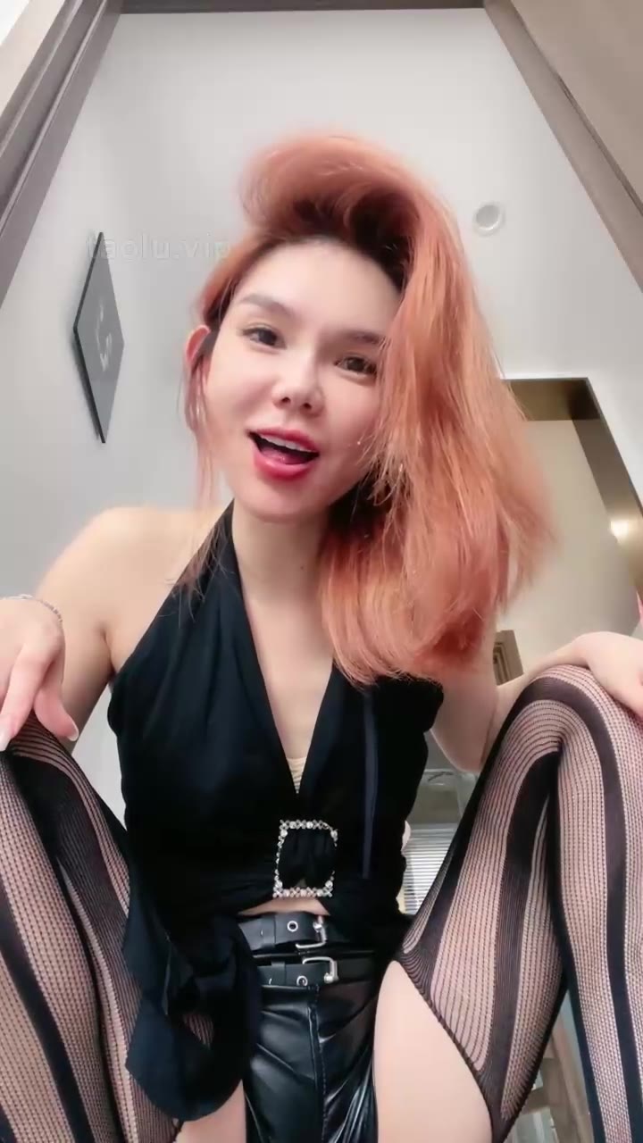 妍大大 欣妍 ——【绿🎩场.反差男主粗口🤬】🚥【最新视频】