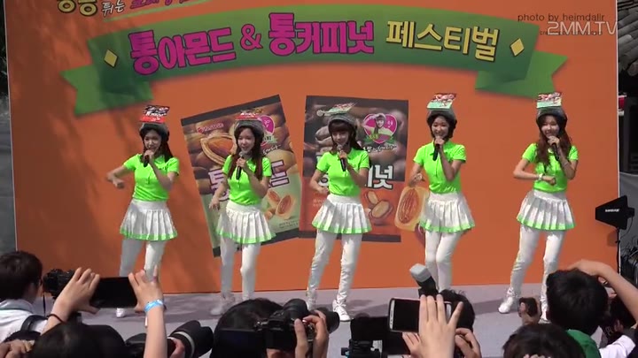 韩国饭拍 3-140531 CrayonPop (POP) – Bar Bar Bar