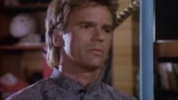 MacGyver S03E03 - Back from the Dead.mp4
