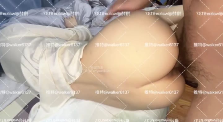 【狮子座探花】人气约啪大神 露脸超嫩萌妹，高颜值极品，激情四射高潮啦