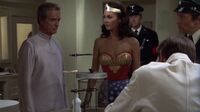 Wonder Woman S01E11 - Judgment from Outer Space part 2.mp4