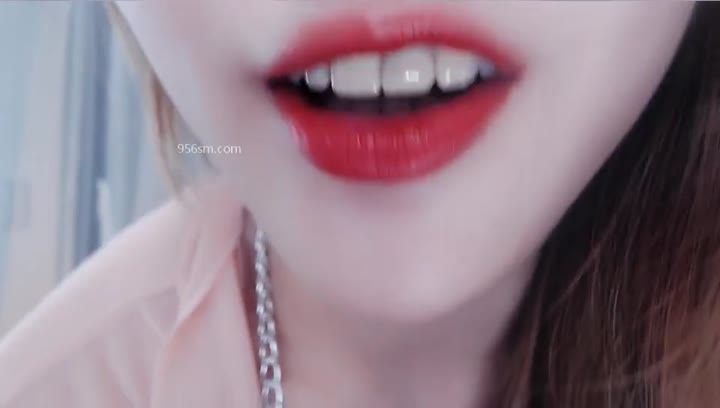 #ASMR   #姜姜有点辣   #秋秋很困    想喝你的果汁