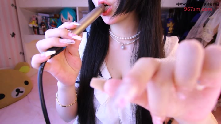 今天是穿水手服的白丝小羊（有看点哦~） #小羊喵