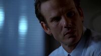 Alias S01E18 - Masquerade.mp4