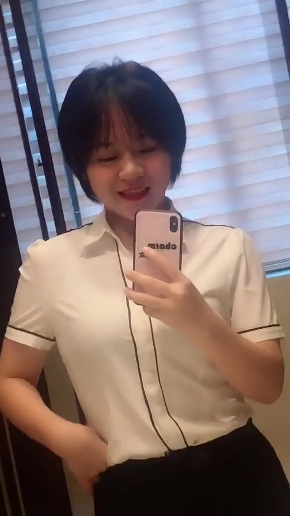 #正装#你们是不是都喜欢穿职业装的女孩子？ 为啥