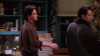 Friends S01E16 - The One with Two Parts part 1.mp4