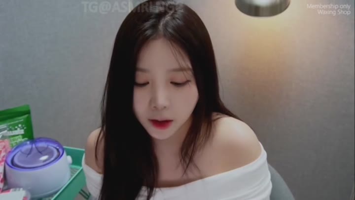 舔耳 淫语  #Yoonying #清纯 #少女 #白嫩