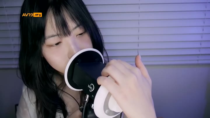 #DooBoo  粉嫩舔耳口腔音👅