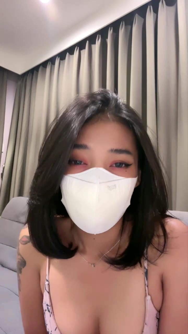 Dee ID 18847259 Mango Live telegram bot @DSrecordbot