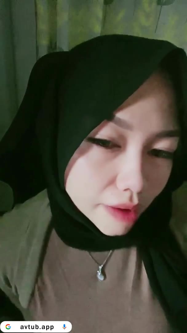 Pesona Mamah Muda Hijabers Cantik - Tobrut Mango