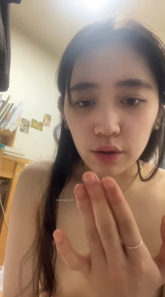 我最喜欢的日韩情侣自拍第30弹极品尤物美少女自慰手指抠粉嫩美穴看着清纯透着一股骚味 #直播 #自慰