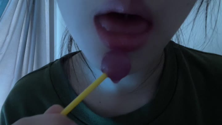 棒棒糖口水十分钟