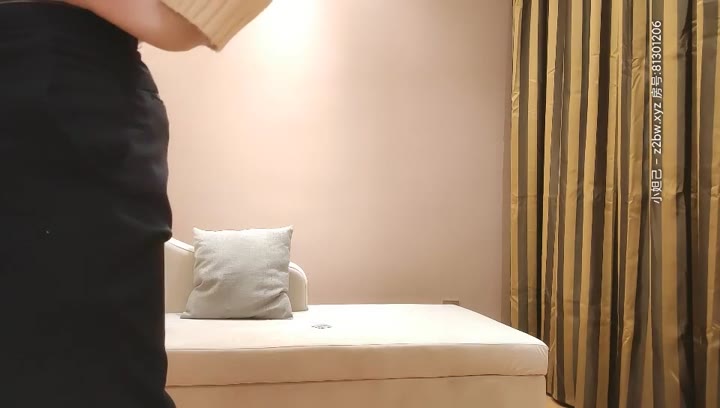 【一屌探花】服务态度很不好的高级鸡
