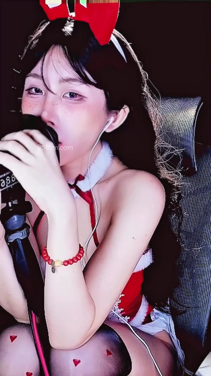 #秋水  圣诞节 纯欲兔女郎的服侍