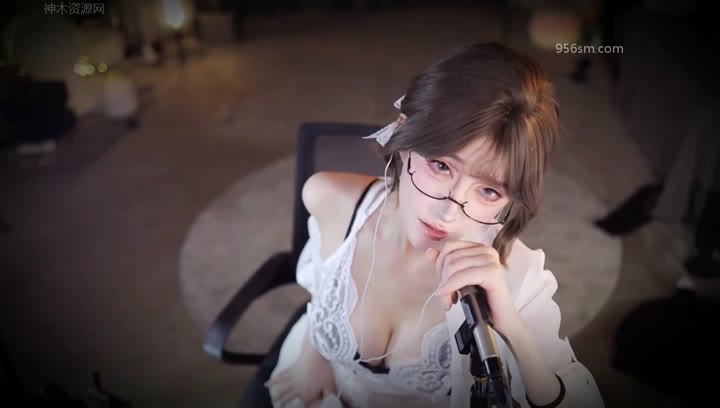 #ASMR   #张爱玲   控制禁欲少妇