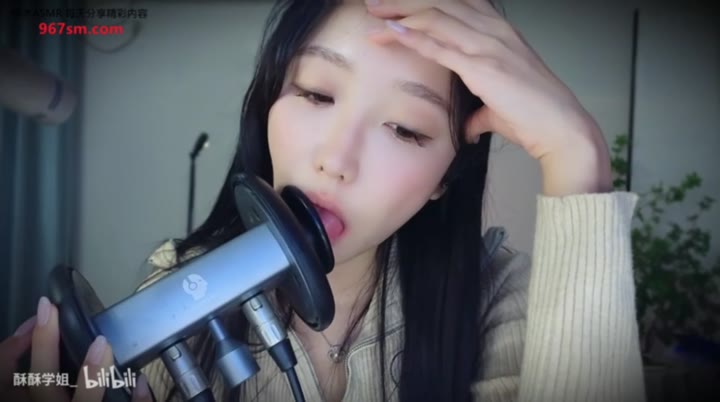 #酥酥学姐 近距离舔耳 硅胶耳