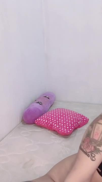 itsme Vania ID 22128289 Dream Live telegram bot @DSrecordbot