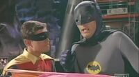 Batman (1966) S01E04 - The Penguin's a Jinx.mp4