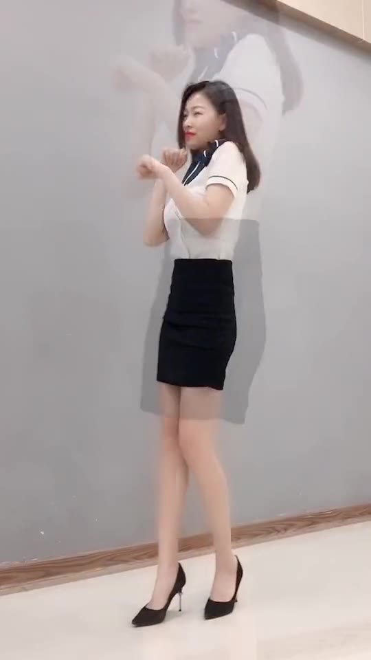 #正装#我爸缺一个人陪他喝酒，我妈缺一个人陪她打