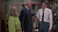 Bewitched S04E16 - Humbug Not to Be Spoken Here.mp4