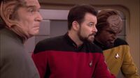 Star Trek TNG S07E10 - Inheritance.mp4