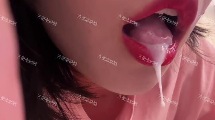 #ASMR    #方便面助眠   炼乳哈喇子