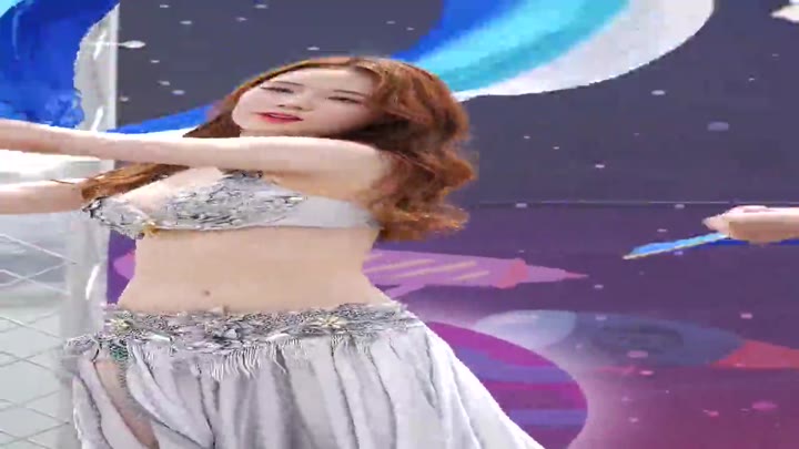 韩国女团赤脚肚皮舞现场饭拍