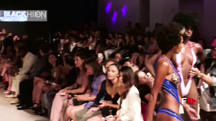 欧美时尚周胶带走秀现场