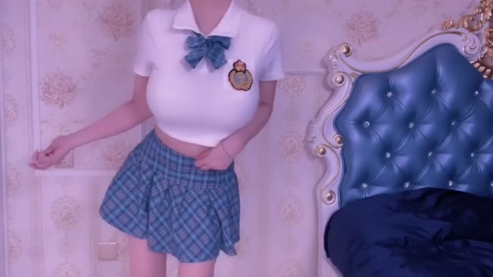 #正装#用我照片网恋我不怪你  那谈的对象算谁