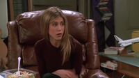 Friends S05E15 - The One with the Girl Who Hits Joey.mp4
