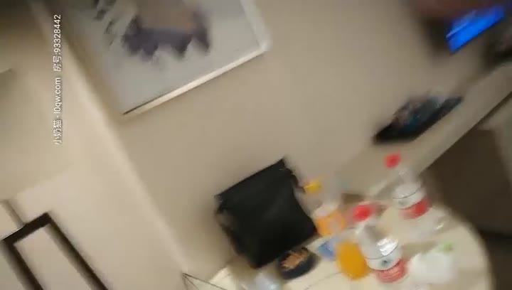 【鸭总侦探】深夜没事干叫个小少妇泄火 沙发上操骑坐后入猛操呻吟娇喘非常诱人