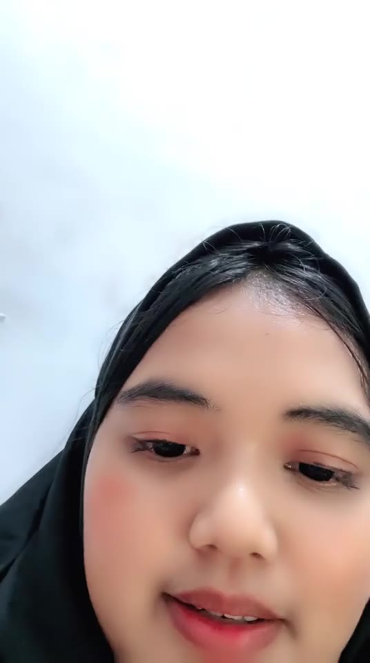 CELYN ID 4298228 Papaya Live telegram bot @DSrecordbot