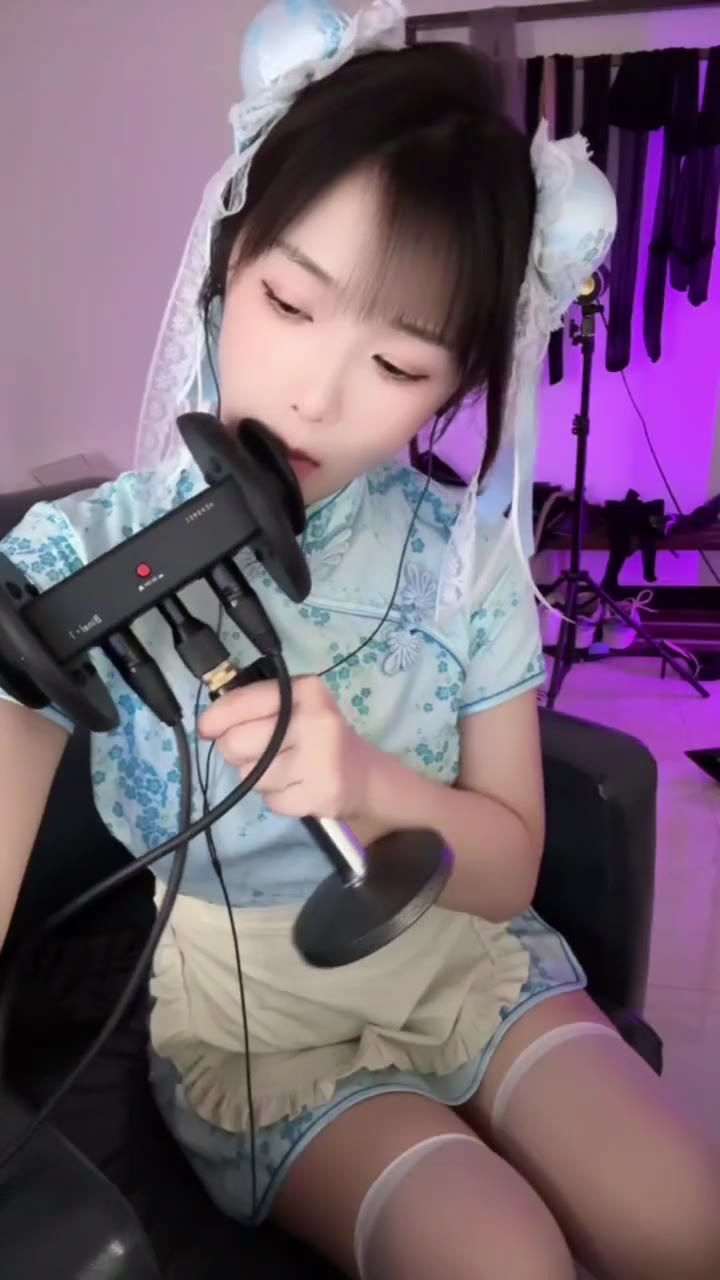 #ASMR   #灵儿   白丝春丽国风小妹