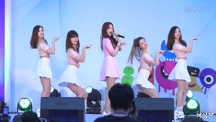 韩国饭拍 119-150502 박보람 연애할래(C-Festival)